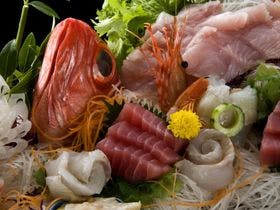 潮騒が運ぶ旬魚の宿　二ツ島観光ホテル