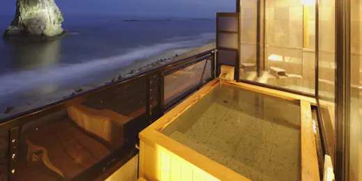 海音色の宿 偕二ツ島(旧:二ツ島観光ホテル)