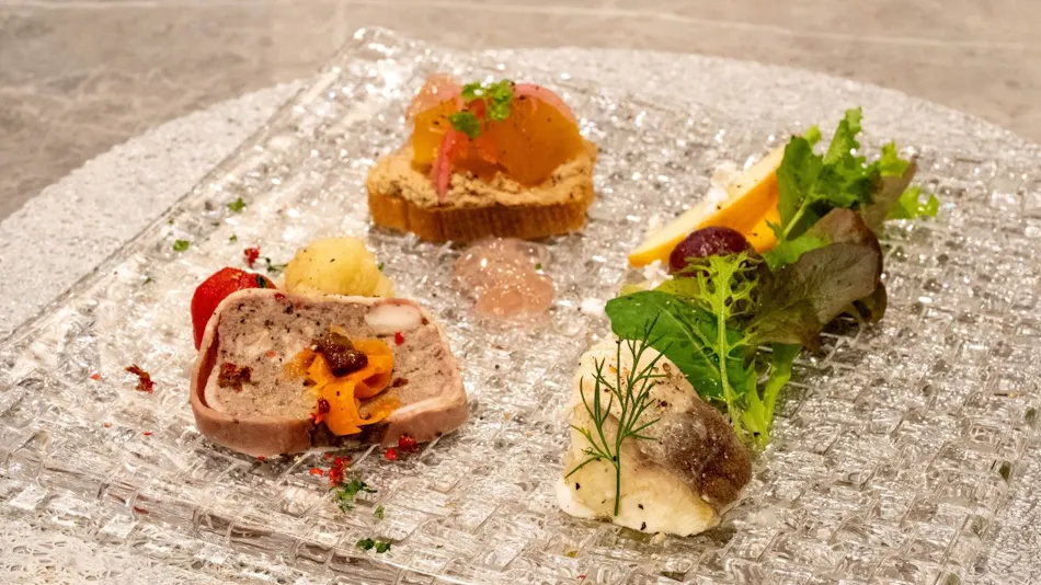 A Hidden Retreat for Adults to Enjoy Cuisine - Oyado Suehiro