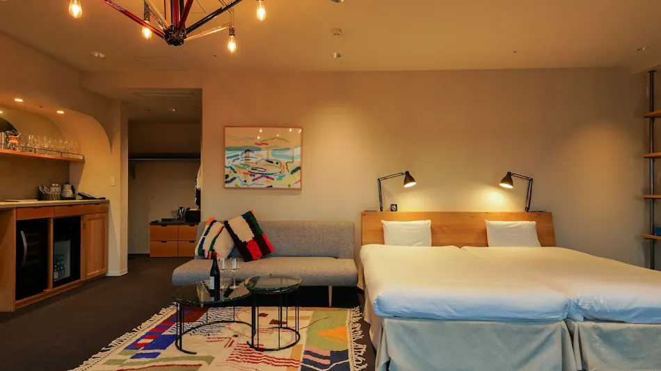 SETOUCHI KEIRIN HOTEL 10 by Onko Chishin
