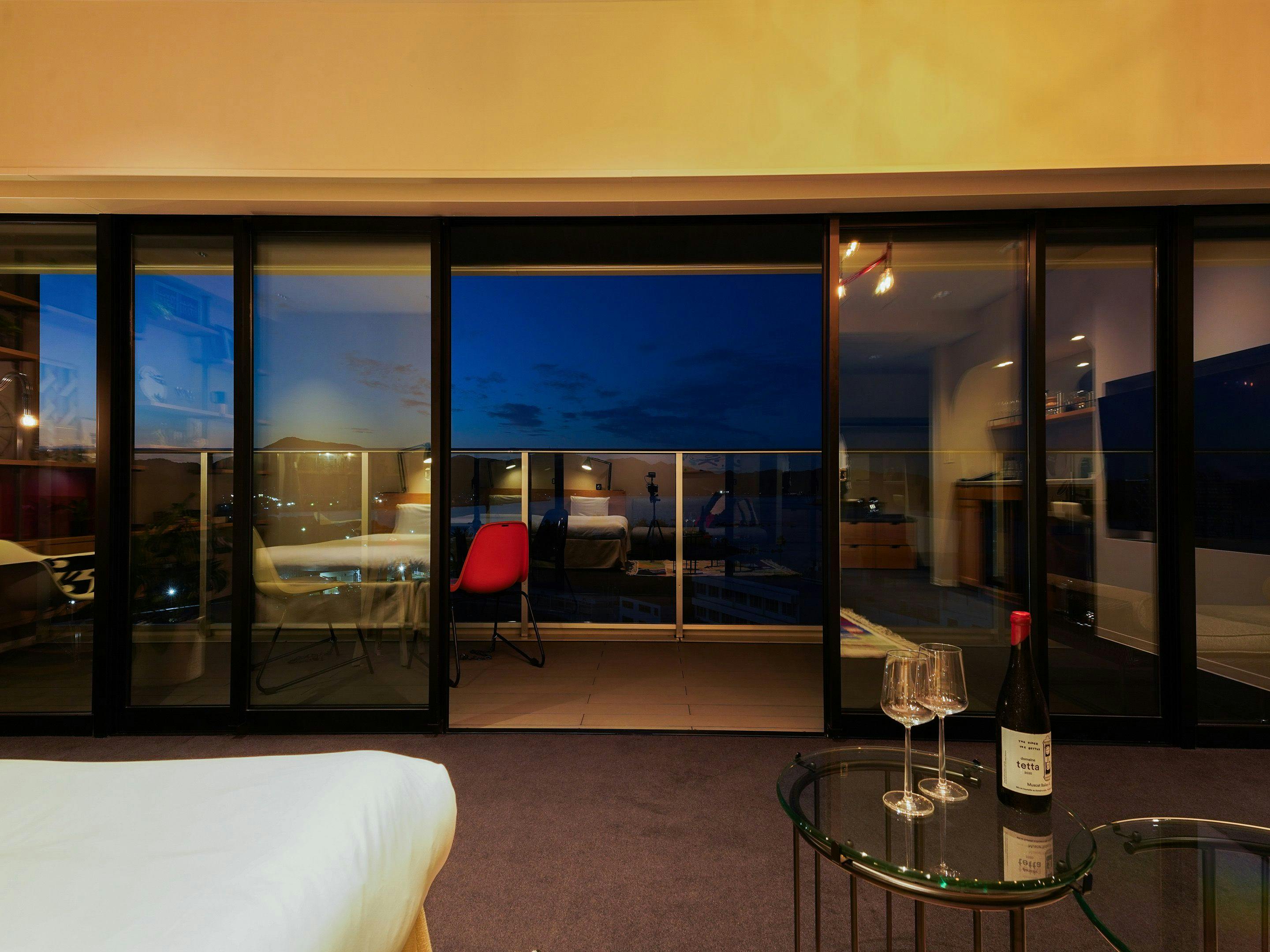 KEIRIN HOTEL 10 by 温故知新