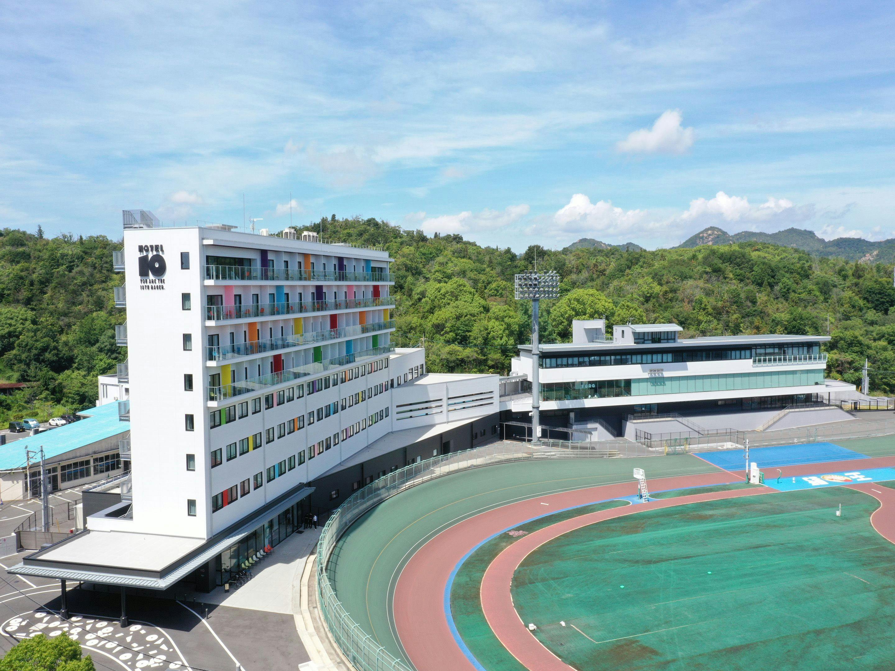 KEIRIN HOTEL 10 by 温故知新