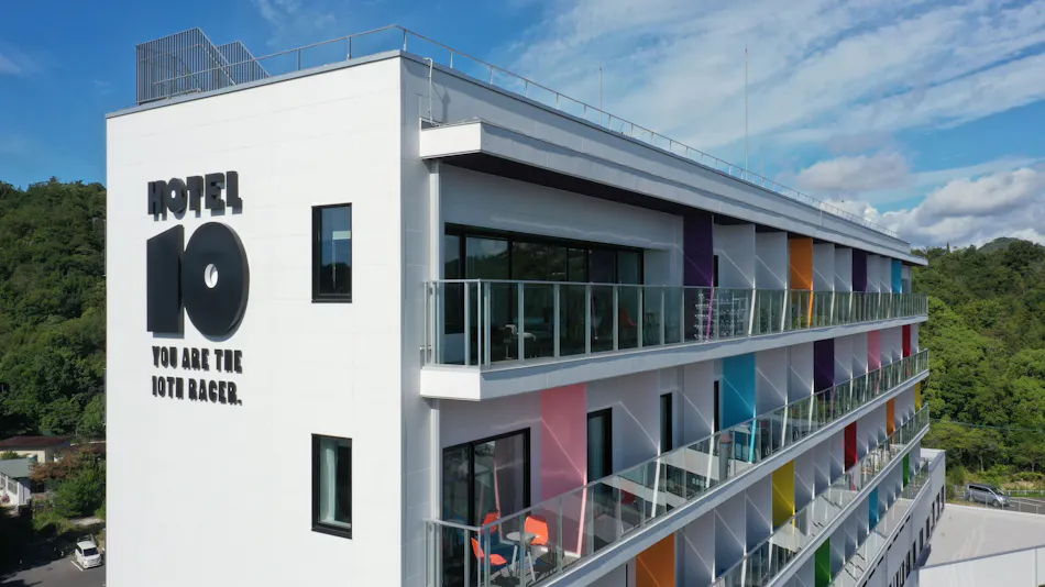 SETOUCHI KEIRIN HOTEL 10 by Onko Chishin
