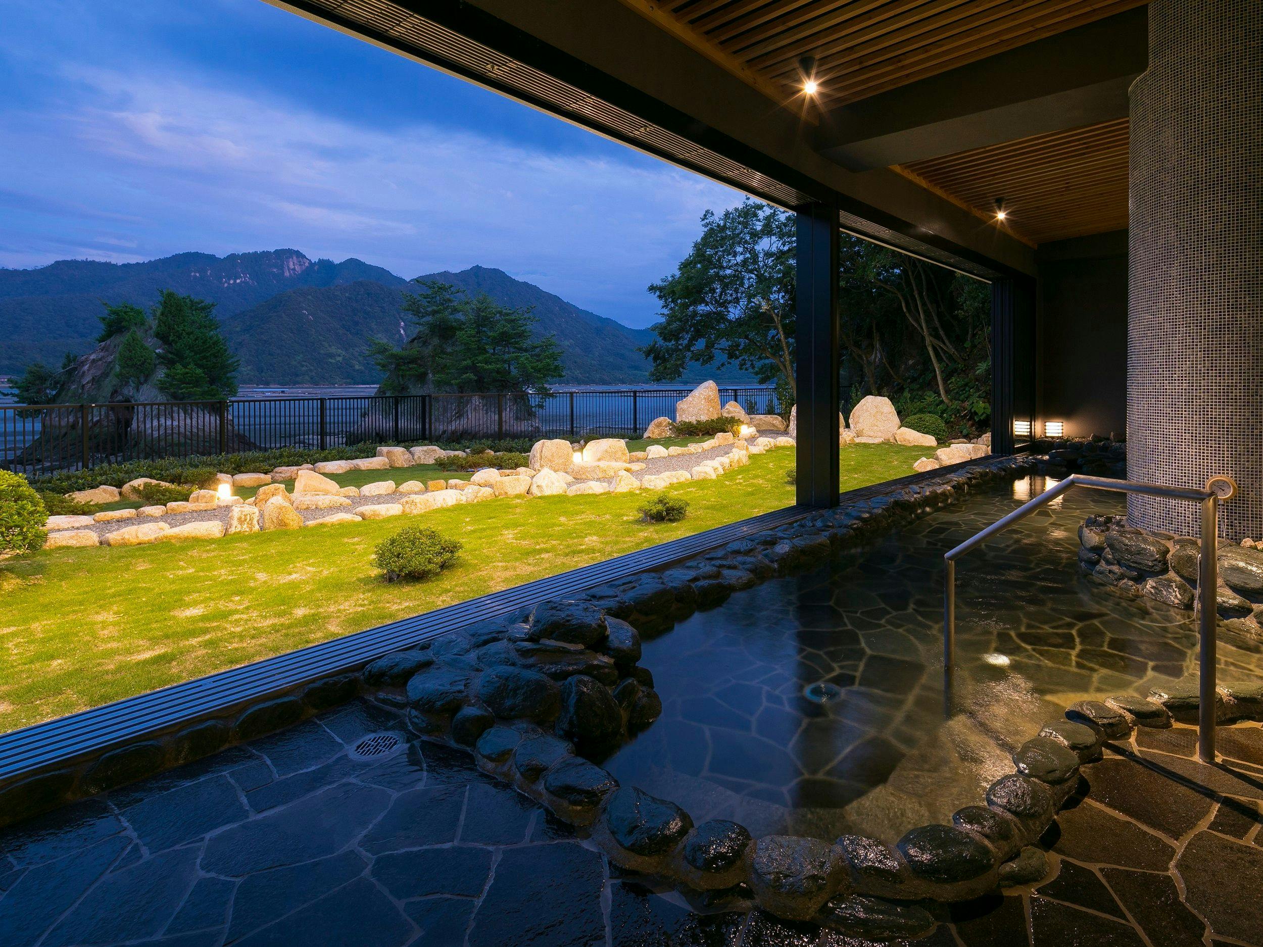 Natural Onsen "Nihon Sankei Miyajima no Yu" open-air bath