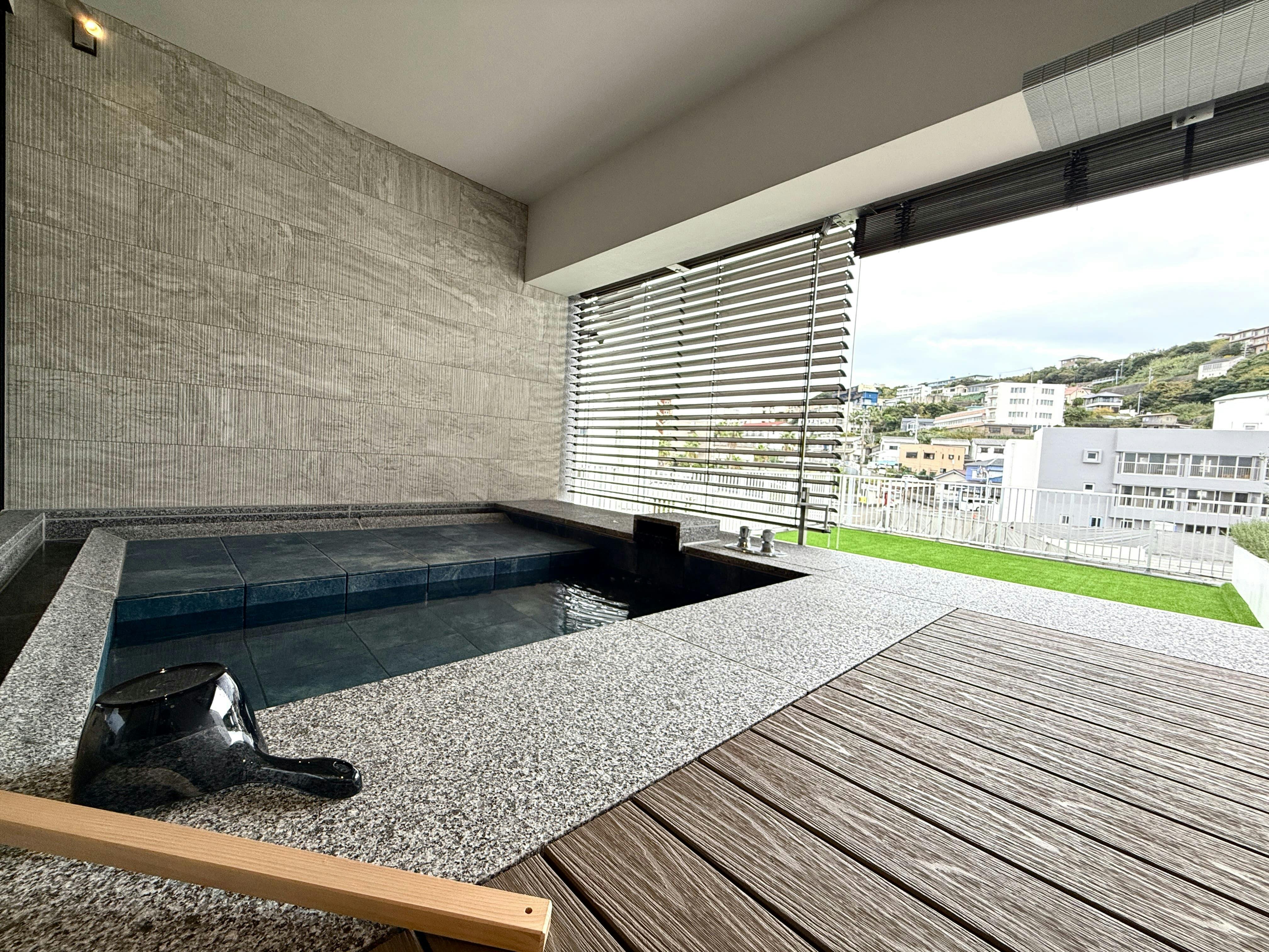 DOG HOTEL SHIRAHAMA/ドッグホテル白浜
