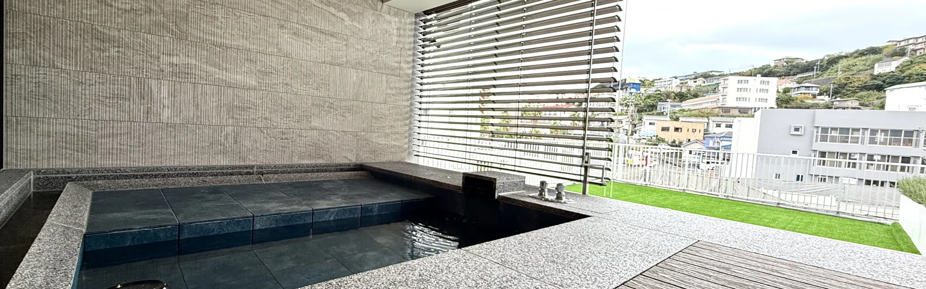 DOG HOTEL SHIRAHAMA/ドッグホテル白浜