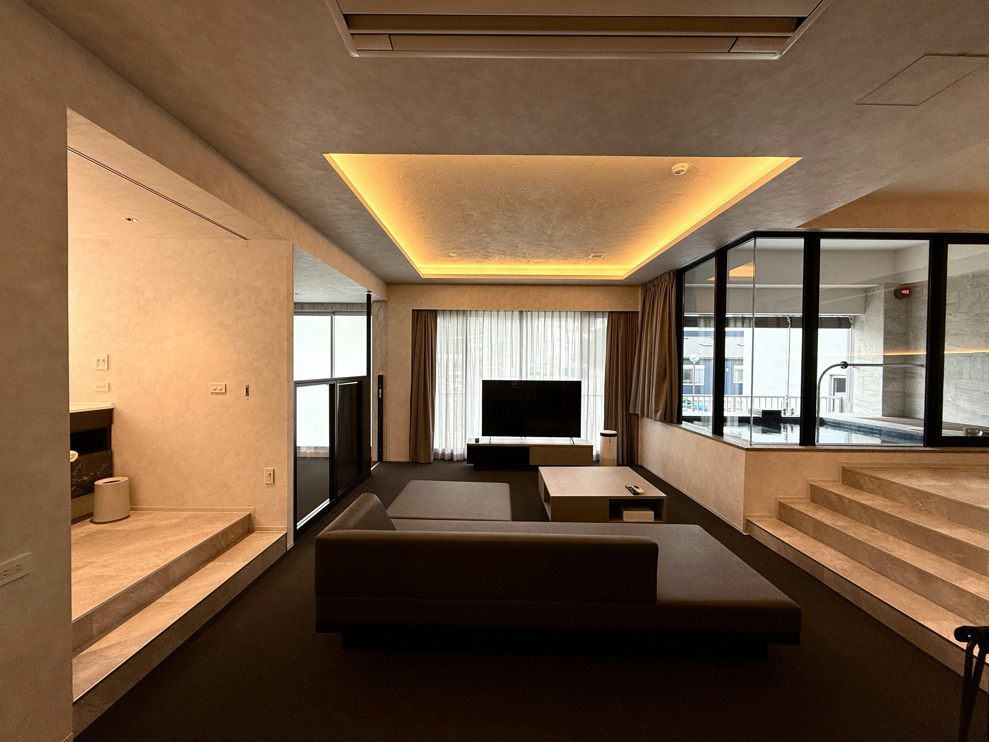 DOG HOTEL SHIRAHAMA/ドッグホテル白浜