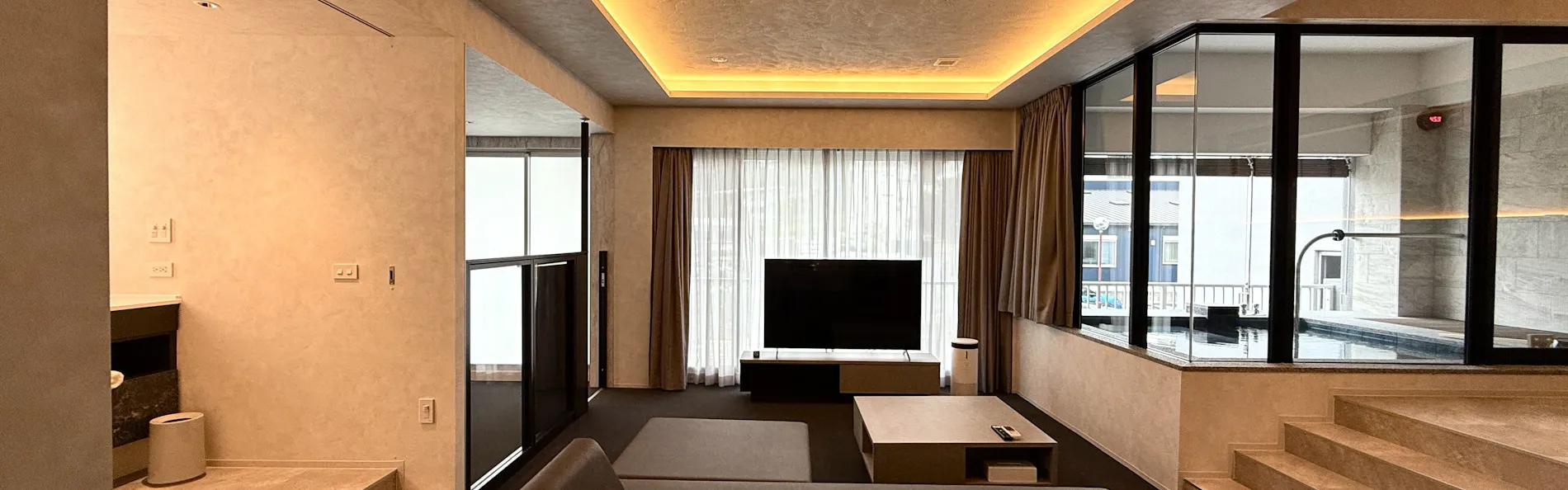 DOG HOTEL SHIRAHAMA/ドッグホテル白浜