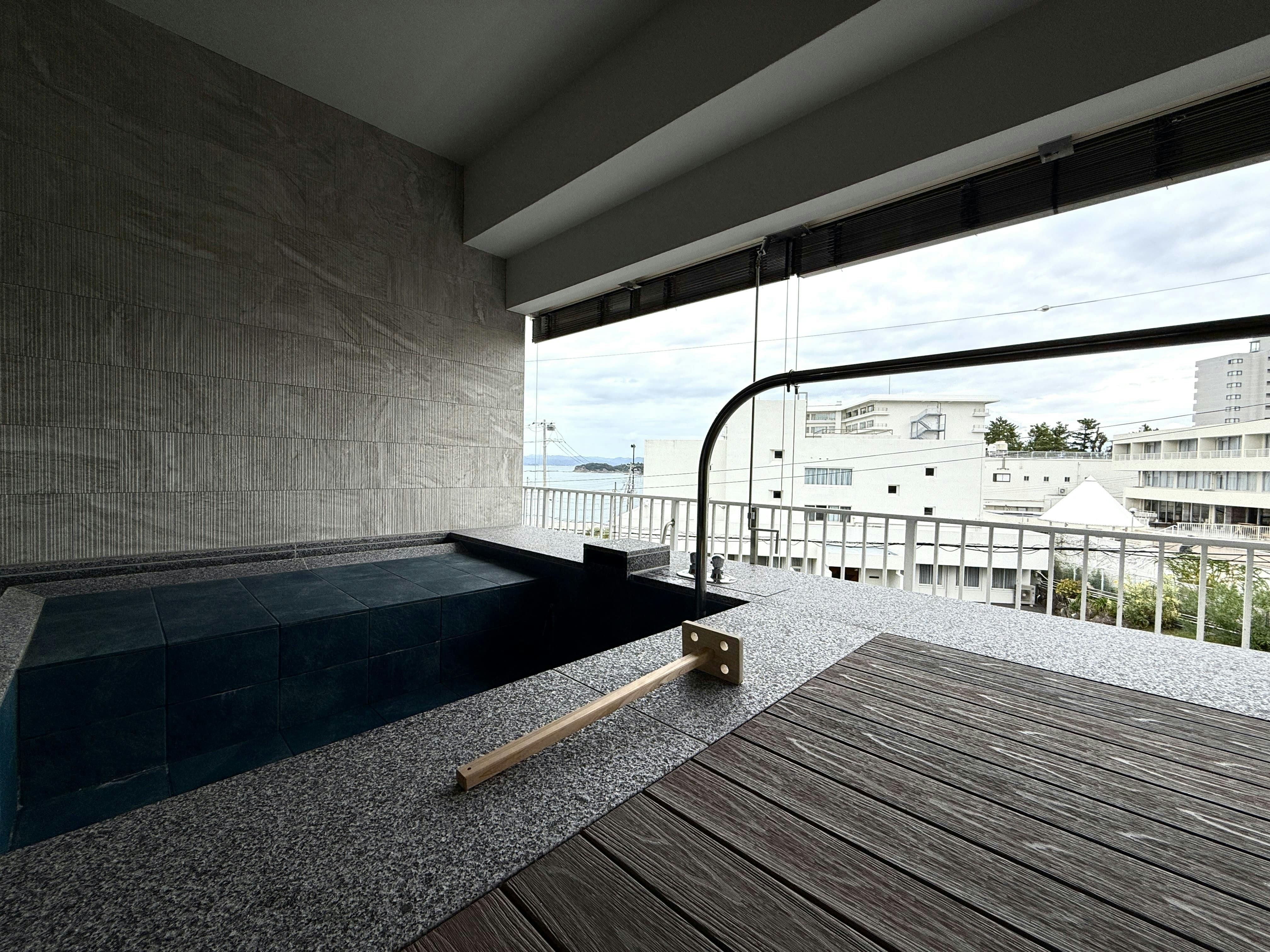 DOG HOTEL SHIRAHAMA/ドッグホテル白浜