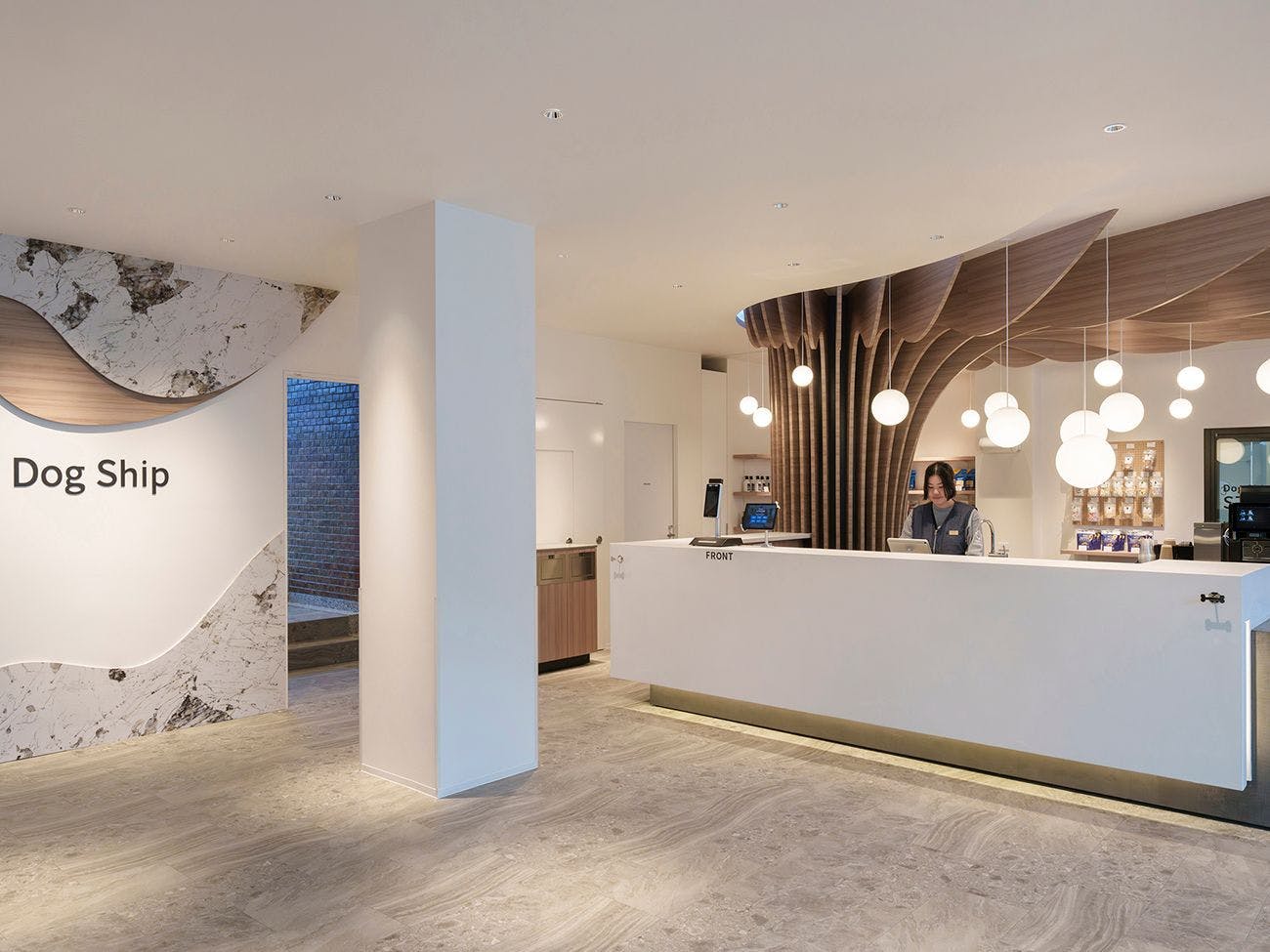 ล็อบบี้ชั้น 1 ของ DogHotel