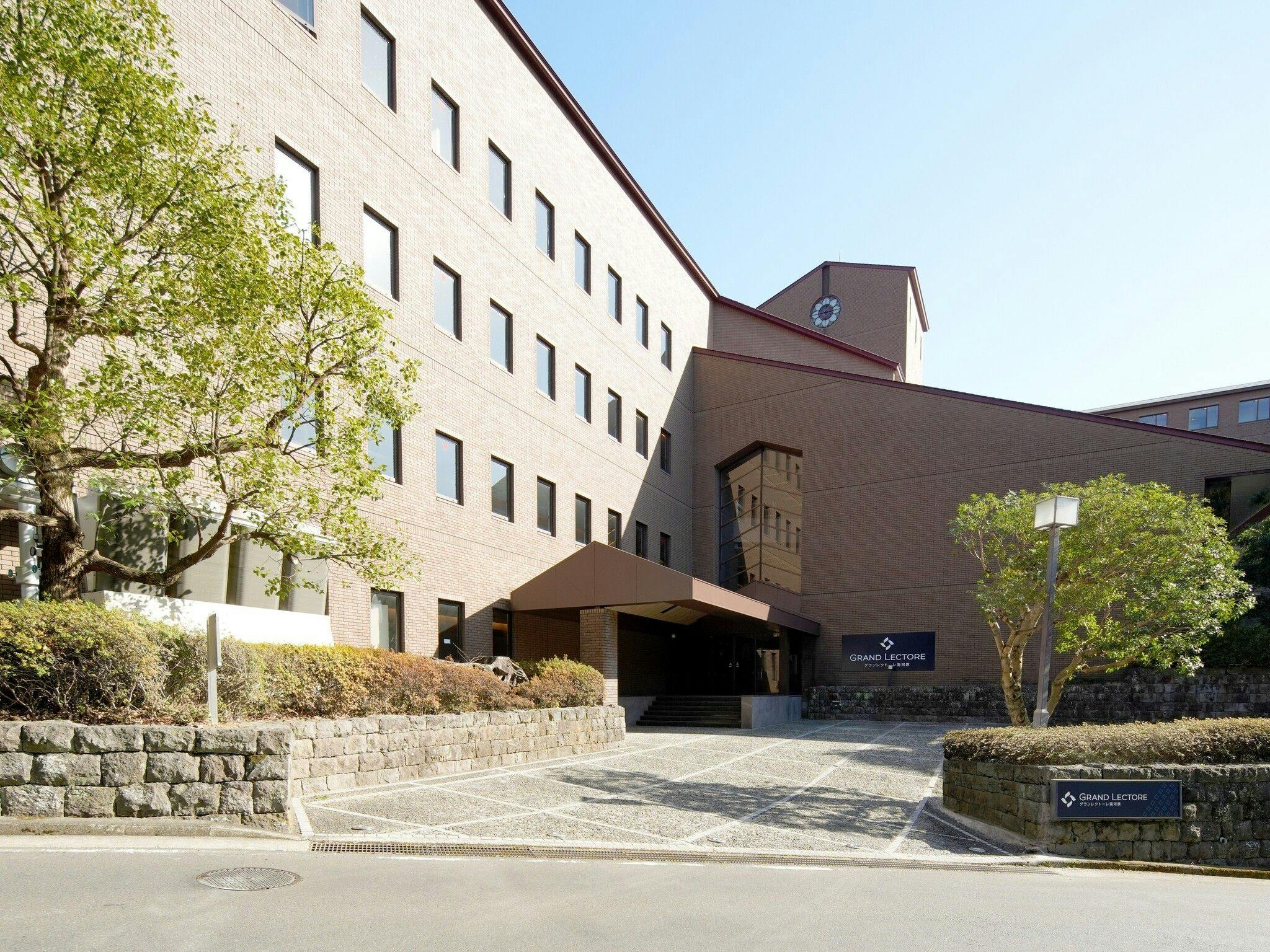 รูปภาพภายนอก