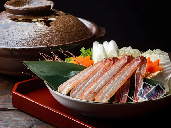 【タグ付・活松葉蟹1杯】最高級!ブランド地蟹を刺・焼・茹で堪能!究極のフルコース「極」|和朝食