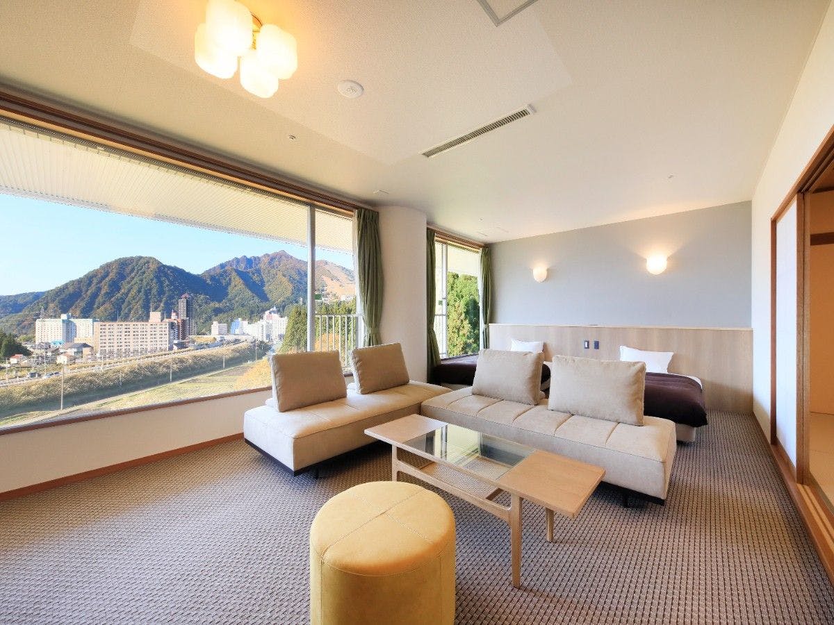 Bilik Gaya Jepun dan Barat