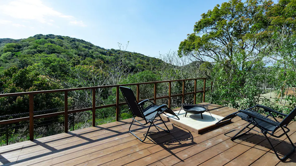 amarancia cottage hugging nature house