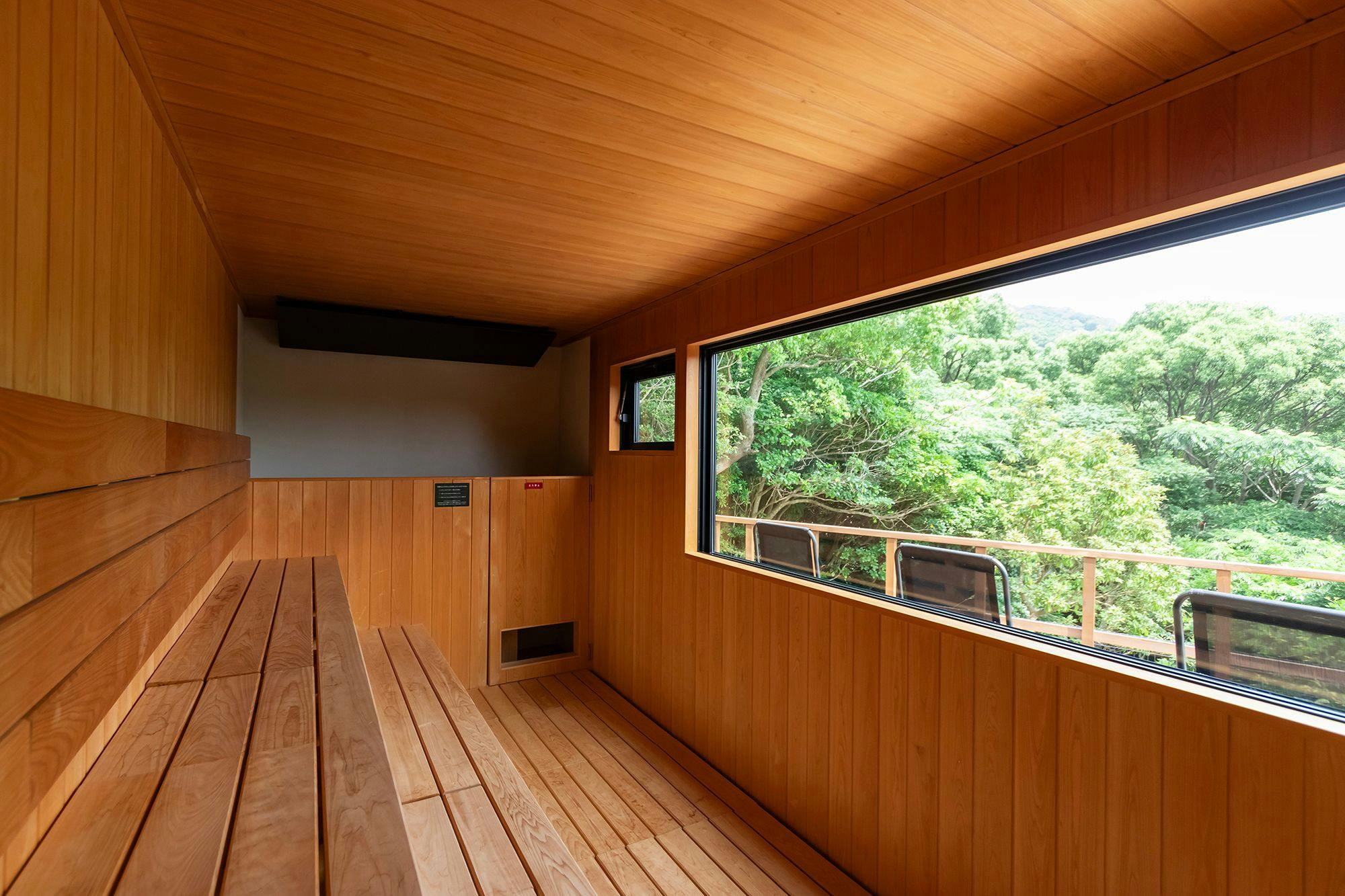 amarancia cottage hugging nature house