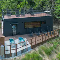 星空の中でととのう、自然とハグするサウナ