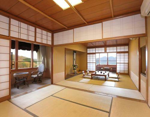 本館　ゆったりと寛ぐ2間続きの和室
