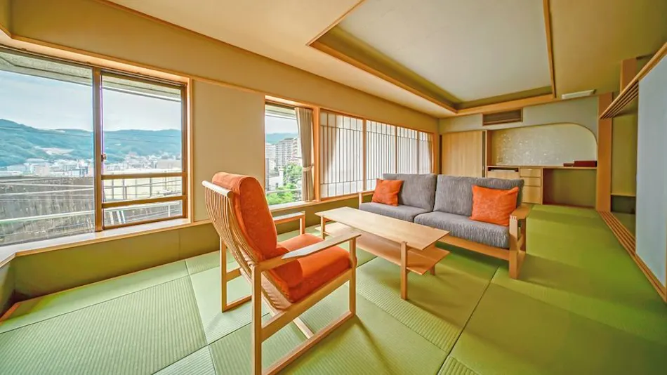 Tsukino Sumika Atami Juraku Hotel