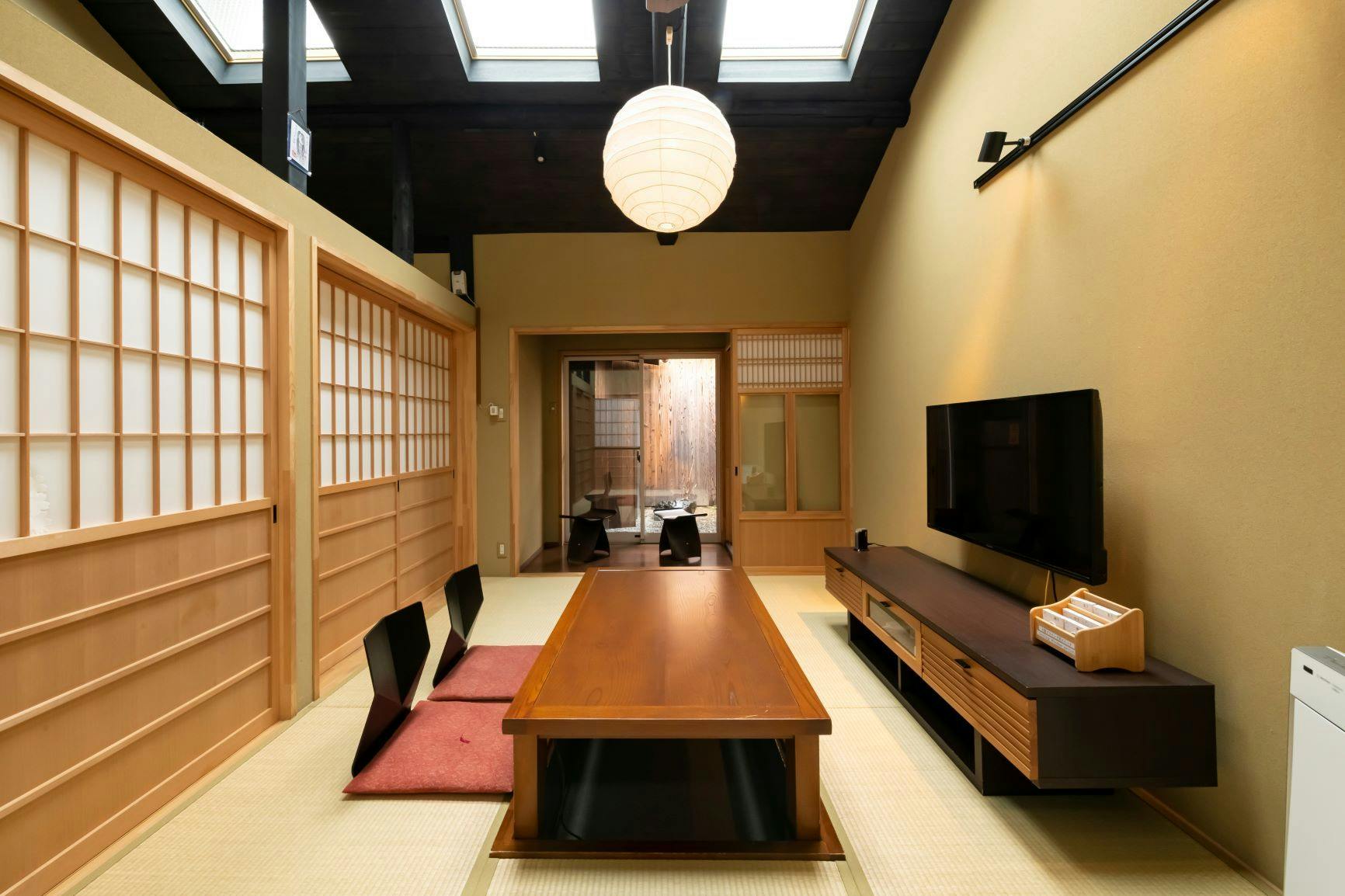 京一軒町家　さと居　大宮五条　鉄仙（TESSEN）