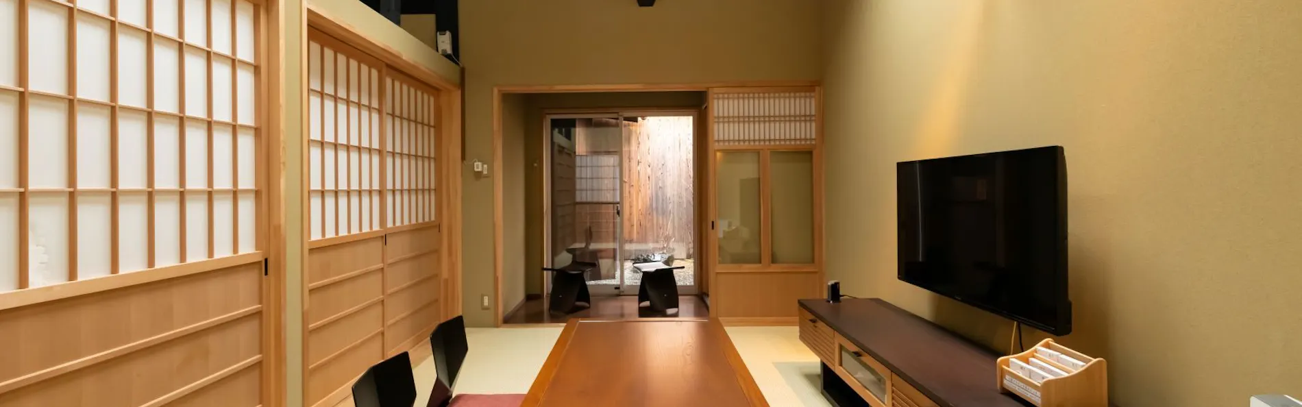 京一軒町家 さと居 大宮五条 鉄仙(TESSEN)
