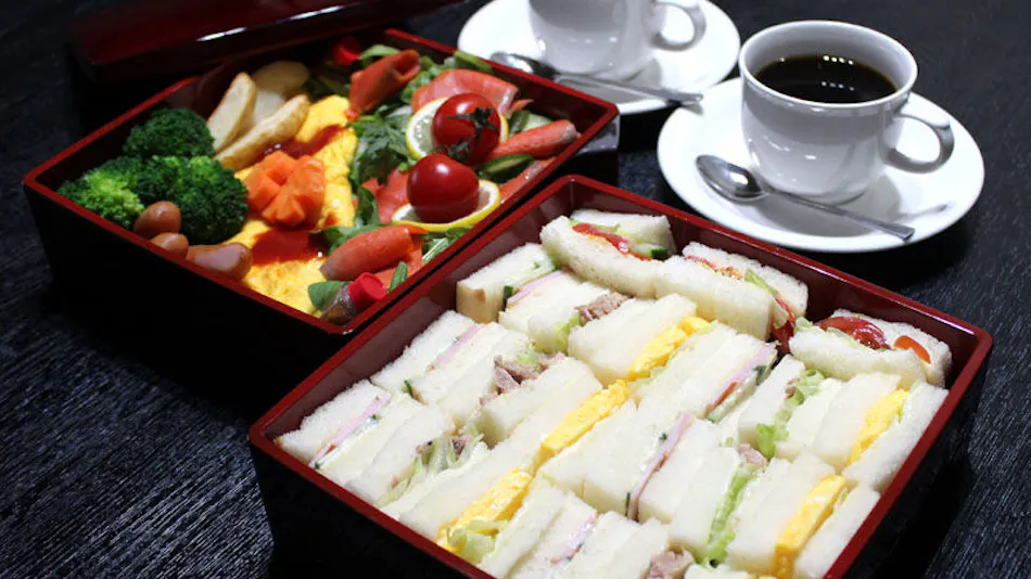 Ikken Machiya Satoi Omiya Gojo Tessen (TESSEN)