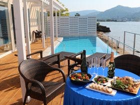 ヴィラ コスタ デ マーレ（オーシャンビューのコテージ)