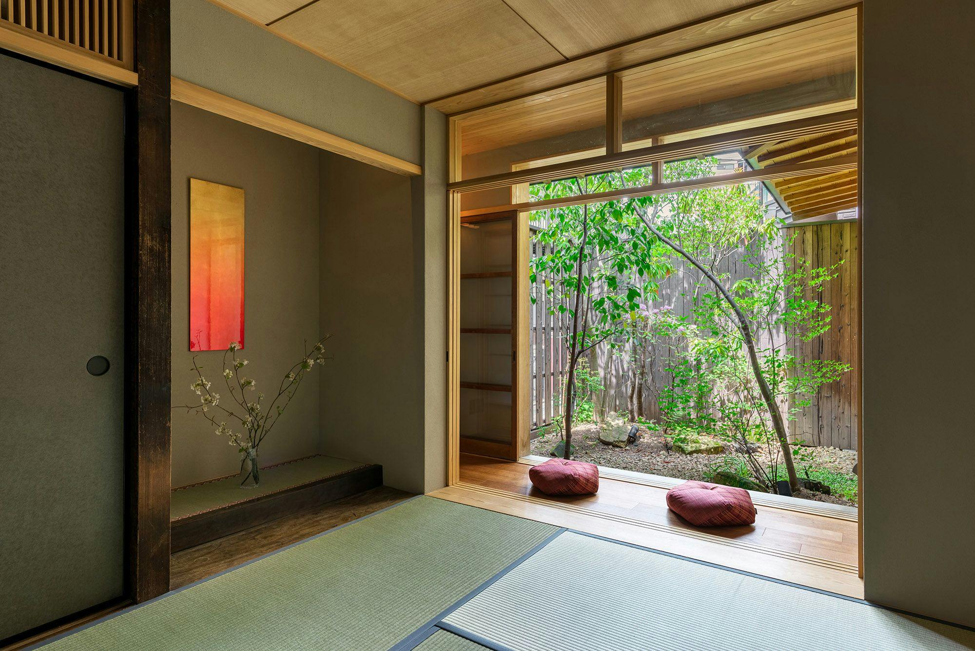 Cho-ya Chawan-zaka <Whole Townhouse Rental>
