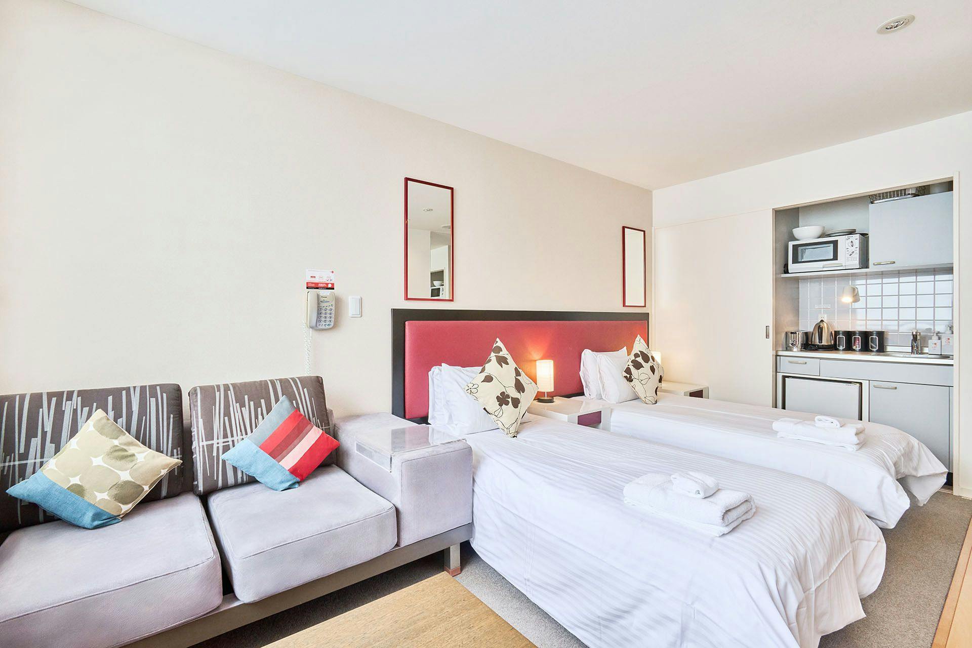 ห้องสตูดิโอ | Yotei Tracks