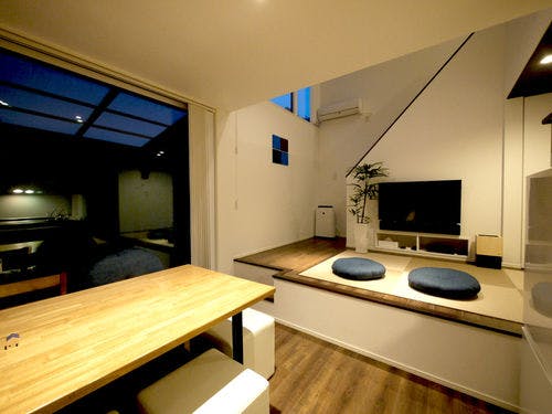 客室棟小上がり付き