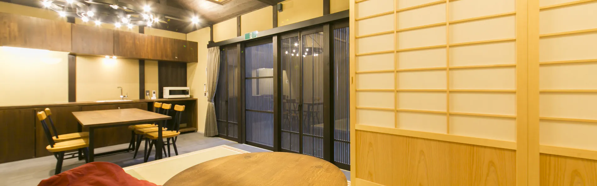 京一軒町家 さと居 大宮五条 青柿(SEISHI)