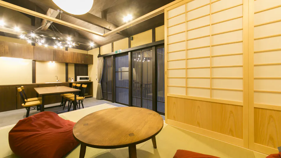 Traditional Townhouse Satoi Omiya Gojo Seishi (Blue Persimmon)