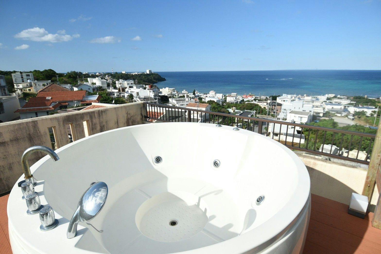 【005Room】屋上サウナ・ジャグジー付