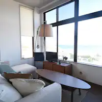 【005Room】リビングルーム