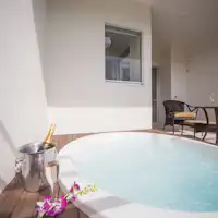 プライベートジャグジーヴィラ