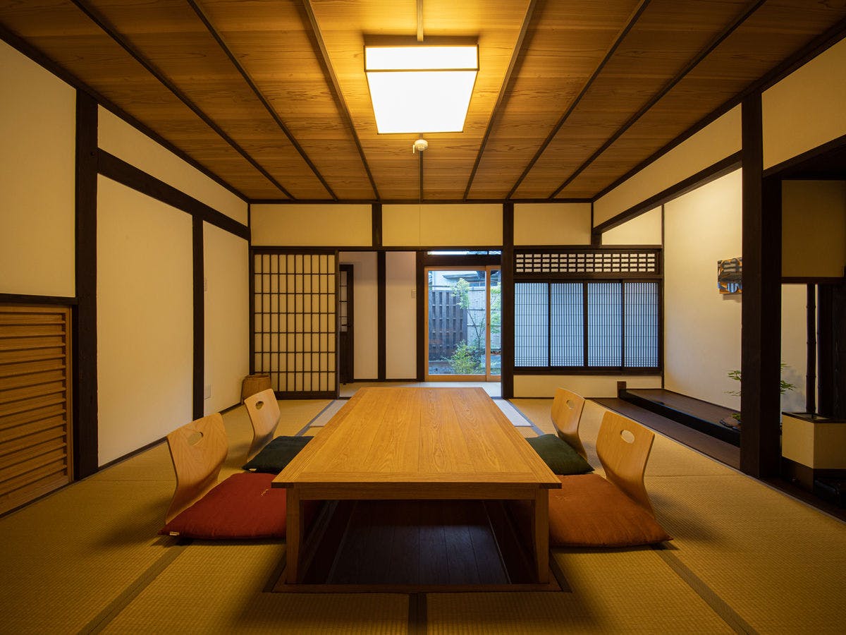 *和室