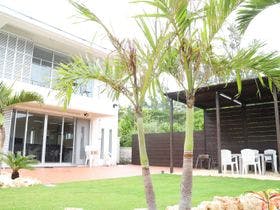 【沖縄県西海岸・東海岸の貸し別荘・コテージ・ヴィラ・コンドミニアム】Pension Refresh