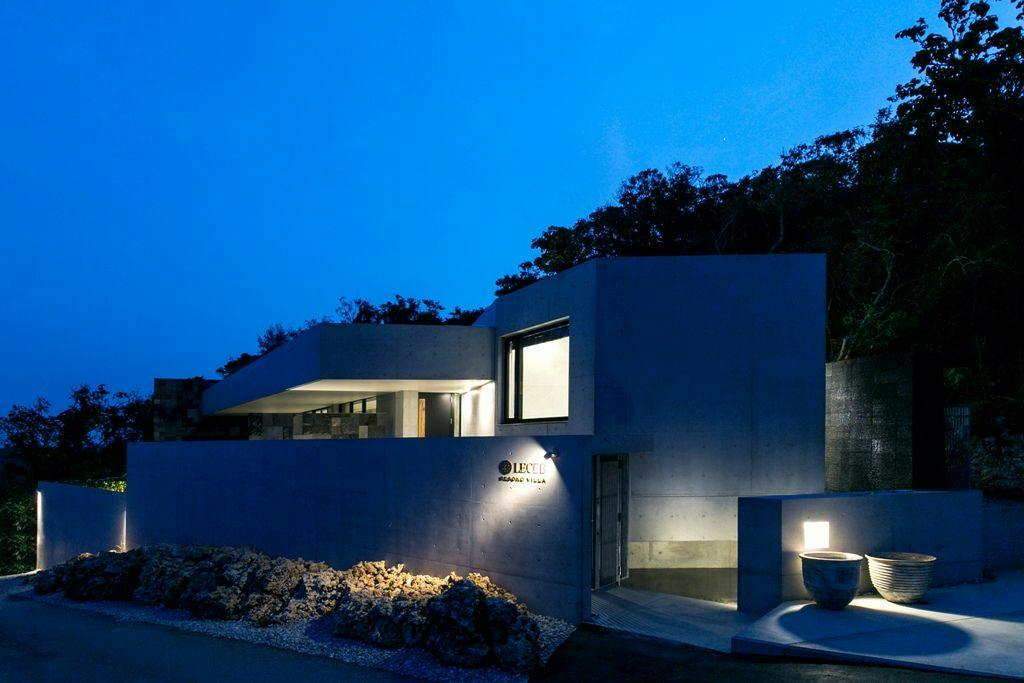 LECEB SESOKO VILLA ヒルズ