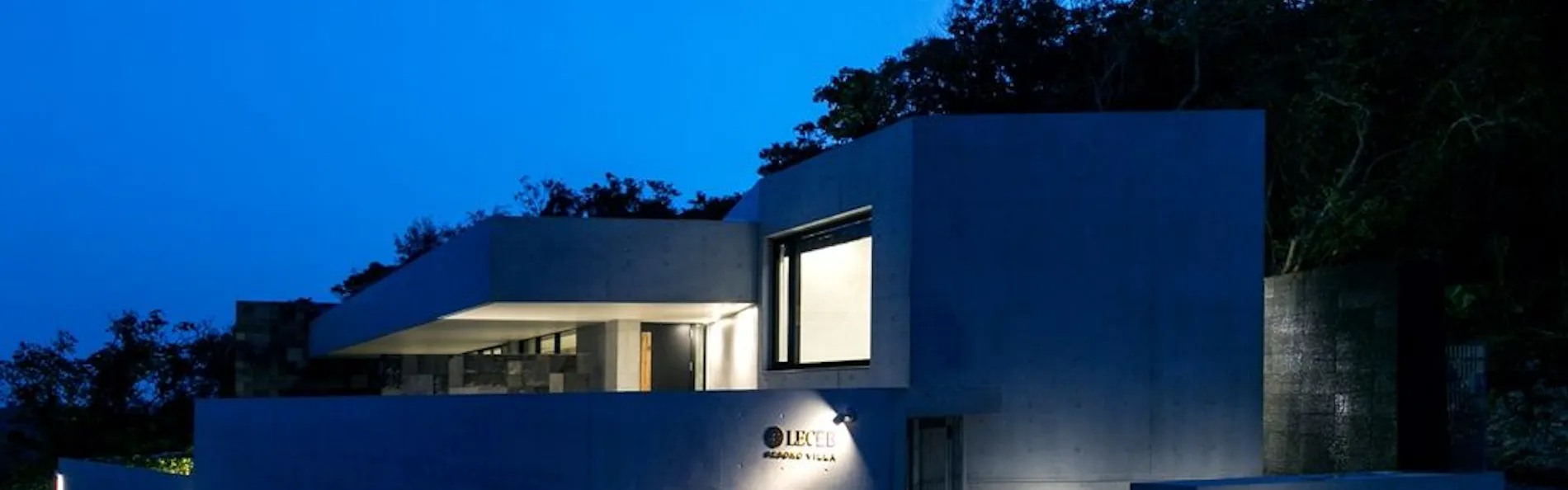 LECEB SESOKO VILLA ヒルズ