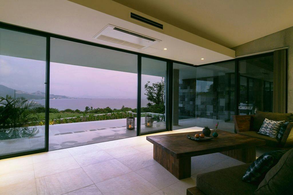 LECEB SESOKO VILLA ヒルズ