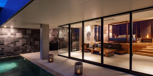 LECEB SESOKO VILLA ヒルズ