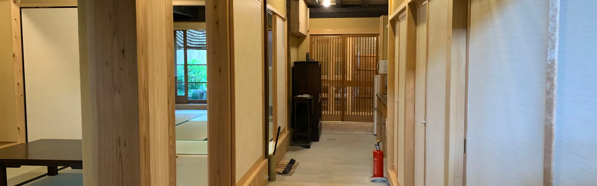 ならまち町家宿となり