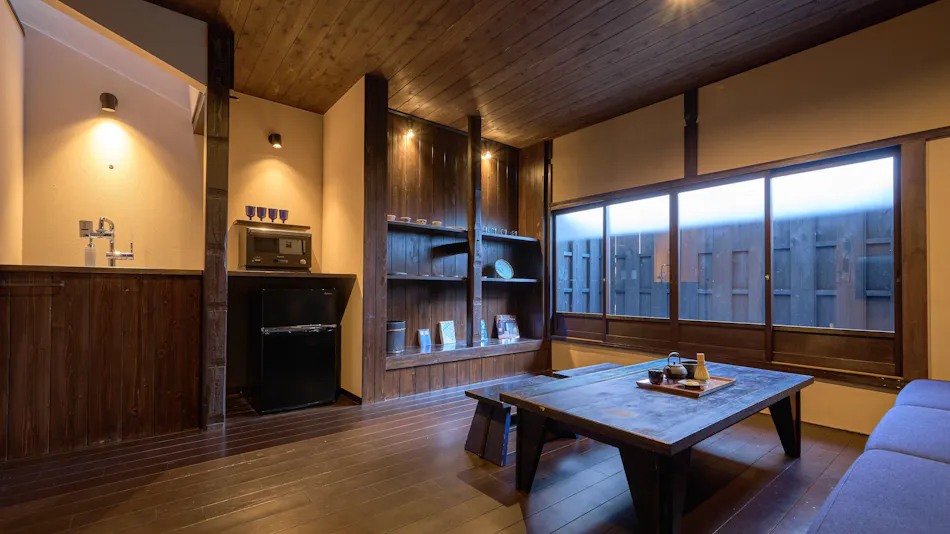Kyoto Machiya Zeniyacho