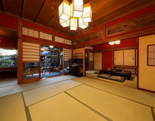 ・＜居間/寝室＞