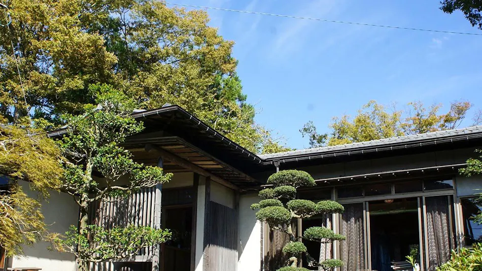 Wabisabi Isurugi Kashiwaya