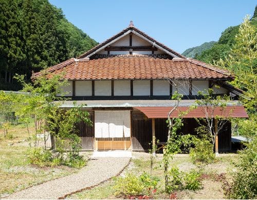 居間