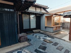 【山口県萩の貸し別荘・コテージ・ログハウス】今魚店の家