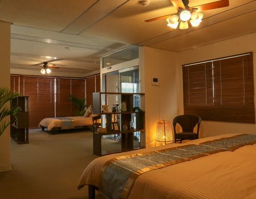 １F：ベッドルーム