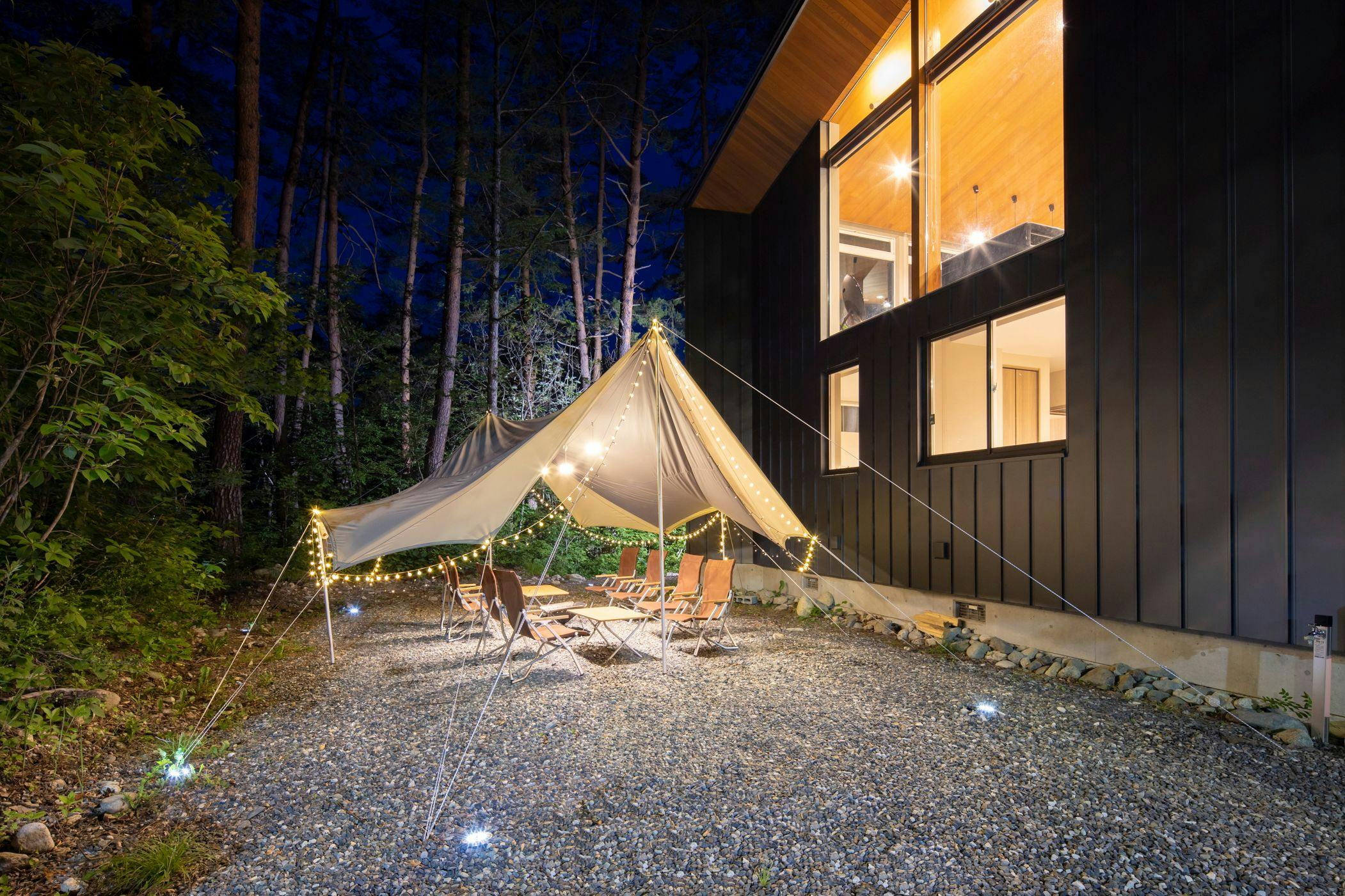 Jade Chalet A棟ーSNOW PEAKテント一式