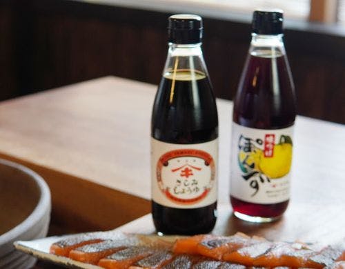 ビワマス刺身盛２種（刺身と炙り）