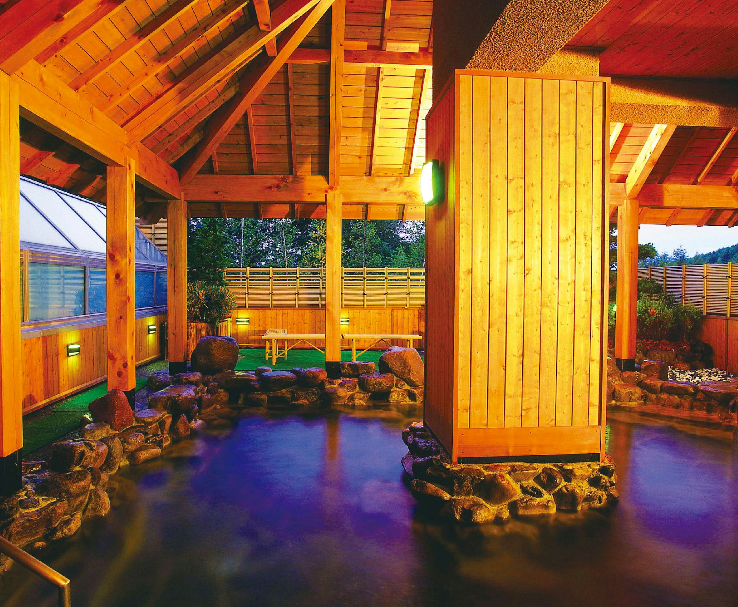 スパ施設「スパリゾート鹿山の湯」